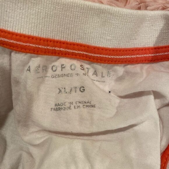 White polo  - Picture 2 of 4